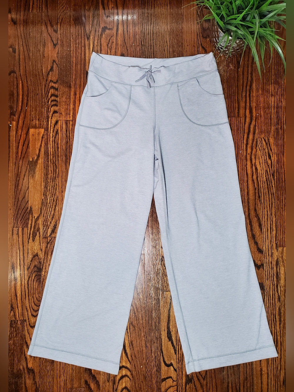 Lululemon Women's Still Pants (Regular) Full-On Luon Heathered Medium Gray Sz 12 - Picture 8 of 16